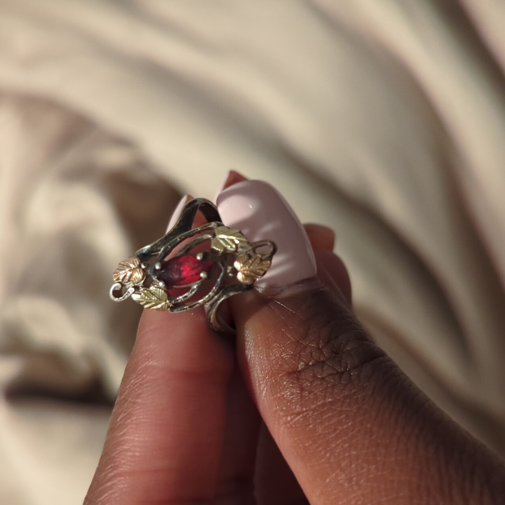 Vintage Sterling Silver 10k Gold leaves Garnet Ring